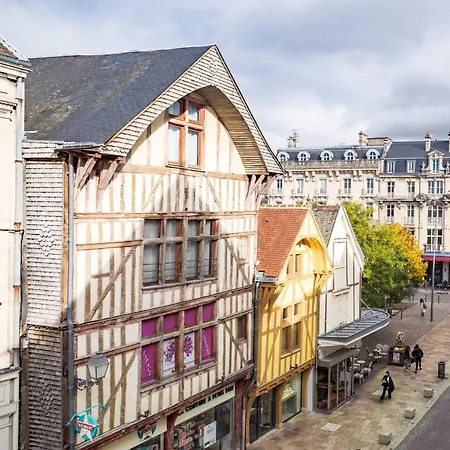 Lejlighed Zola - Votre Elegante Echappee Au Coeur De Troyes